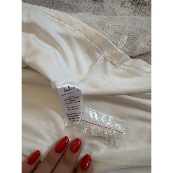 Lulus Extraordinary Glamour 3D Floral Beaded Backless Maxi Wedding Dress Size XS - Picture 10 of 11